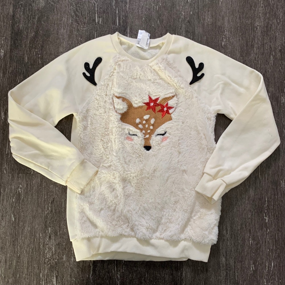 Forever Me Kids Cream Fuzzy Reindeer Christmas Holiday Sweater Size 10 12‎